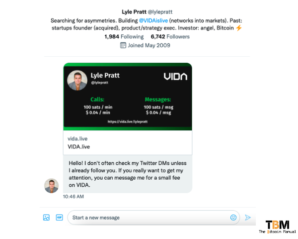 Vida bot connected to Twitter